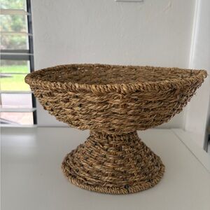 Woven Seagrass Pedestal Bowl - Natural Brown